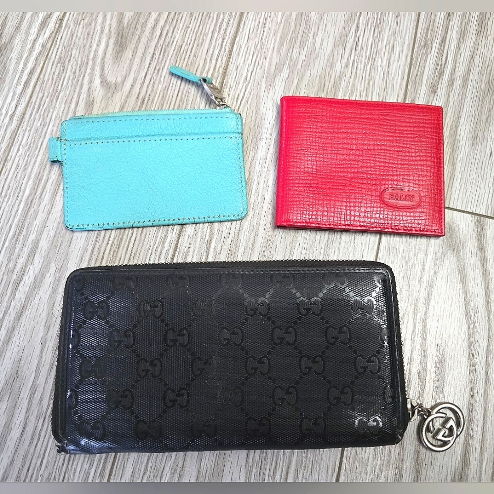 Gucci Wallet Bundle